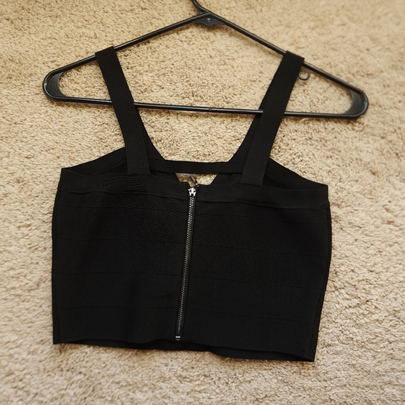 Guess bandage crop top size S - Picture 4 of 6